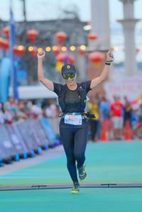 BIB: 5575
                            <button type="button" onclick="openModal(21766582)" class="btn btn-primary btn-sm float-right btn-popup" data-toggle="modal" data-target=".modal-high-quality">
                        <i class="fas fa-shopping-cart"></i> Add to Cart
                    </button>
                                            <button type="button" onclick="isThisMe(21766582, true)" class="btn btn-success btn-sm float-right btn-popup btn-isme hidden" data-toggle="tooltip" data-placement="bottom" title="นี่คือรูปของคุณใช่ไหม คลิกที่นี่เพื่อเอาเข้าอัลบั้ม">
                        <i class="fas fa-plus"></i> Add to album
                    </button>
                    <button type="button" onclick="isThisMe(21766582, false)" class="btn btn-warning btn-sm float-right btn-popup btn-isnotme hidden">
                        <i class="fas fa-ban"></i> Remove from album
                    </button>